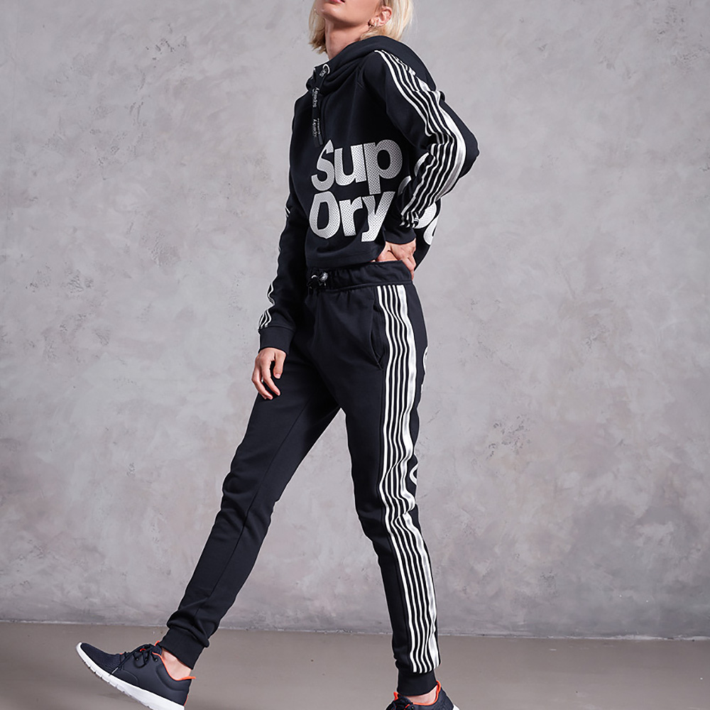 SUPERDRY COMBAT SPORT CROP HOOD - Black SUPERDRY COMBAT SPORT CROP HOOD - Black